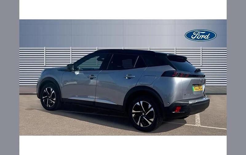 Używany Peugeot e-2008 GTi 100 kW (136 KM) 2023 Szary SUV