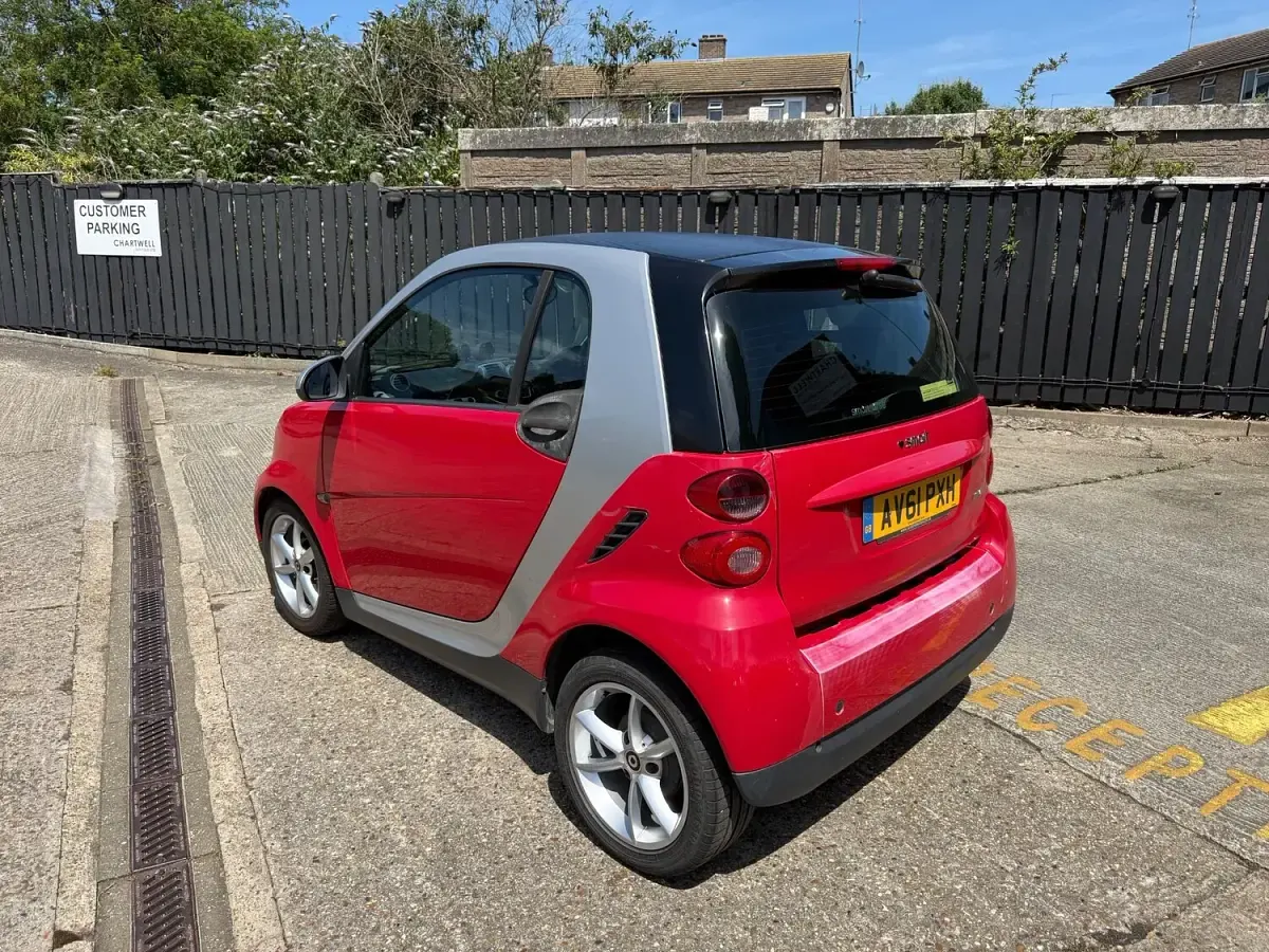 Used Smart ForTwo Coupé Pulse 2012 Red Coupe