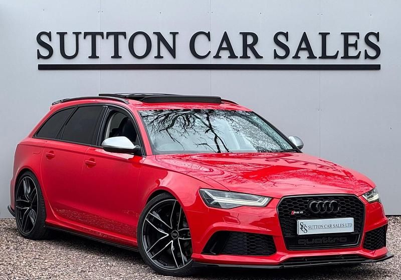Usado Audi RS6 Design 560 HP (411 kW) 2015 Vermelho Carrinha