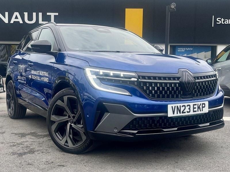 Used Renault Austral Iconic 200 HP (147 kW) 2023 Blue/black  SUV