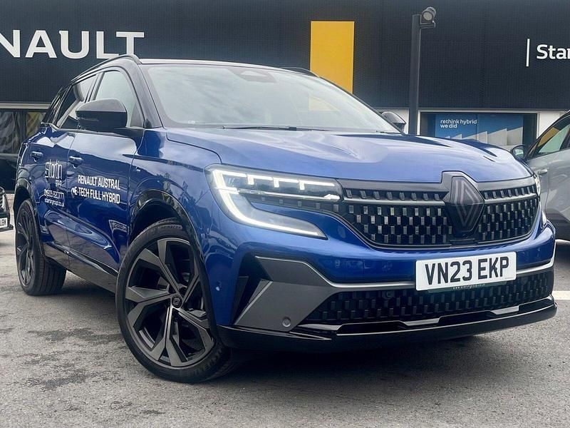 Blue/black Used 2023 Renault Austral Iconic SUV | £39,445 - Image 1/1