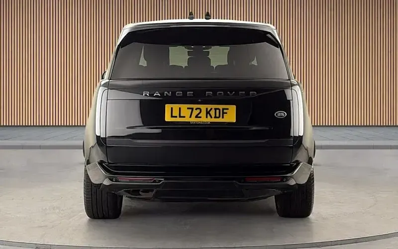 Used Land Rover Range Rover HSE 349 HP (256 kW) 2025 SUV