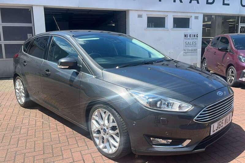 Grey Used 2015 Ford Focus Titanium X Hatchback | £10,995 (Fair price) - Image 1/3