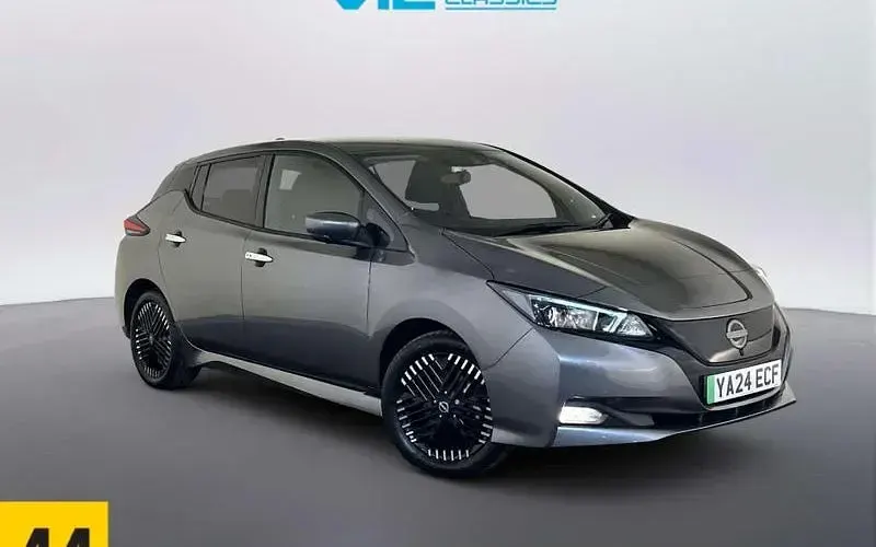 Gebraucht Nissan Leaf N-Connecta 110 kW (150 PS) 2025 Kleinwagen