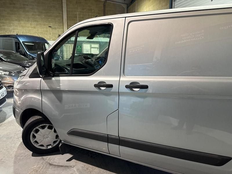 Used Ford Transit Custom Trend 125 HP (91 kW) 2016 Silver Van