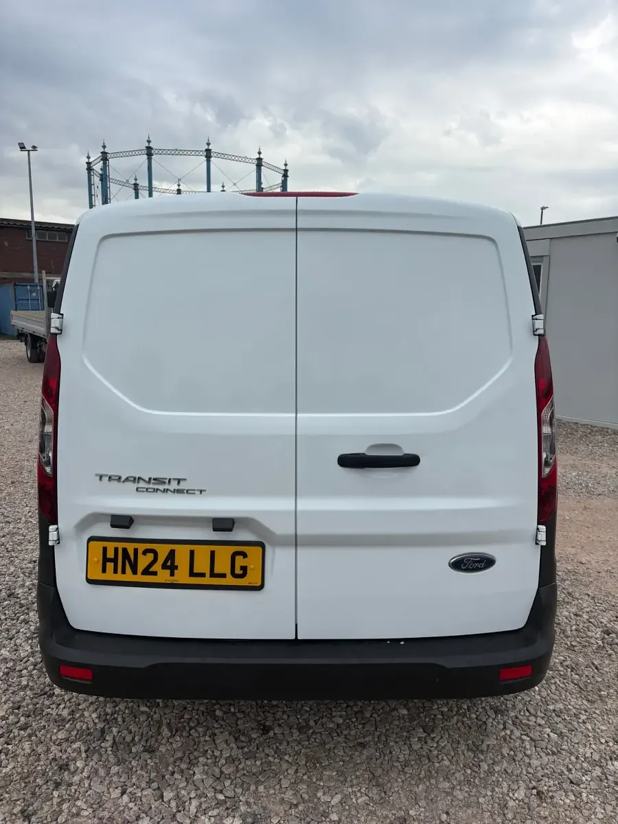 Usado Ford Transit Connect 100 HP (73 kW) 2024 Branco Monovolume