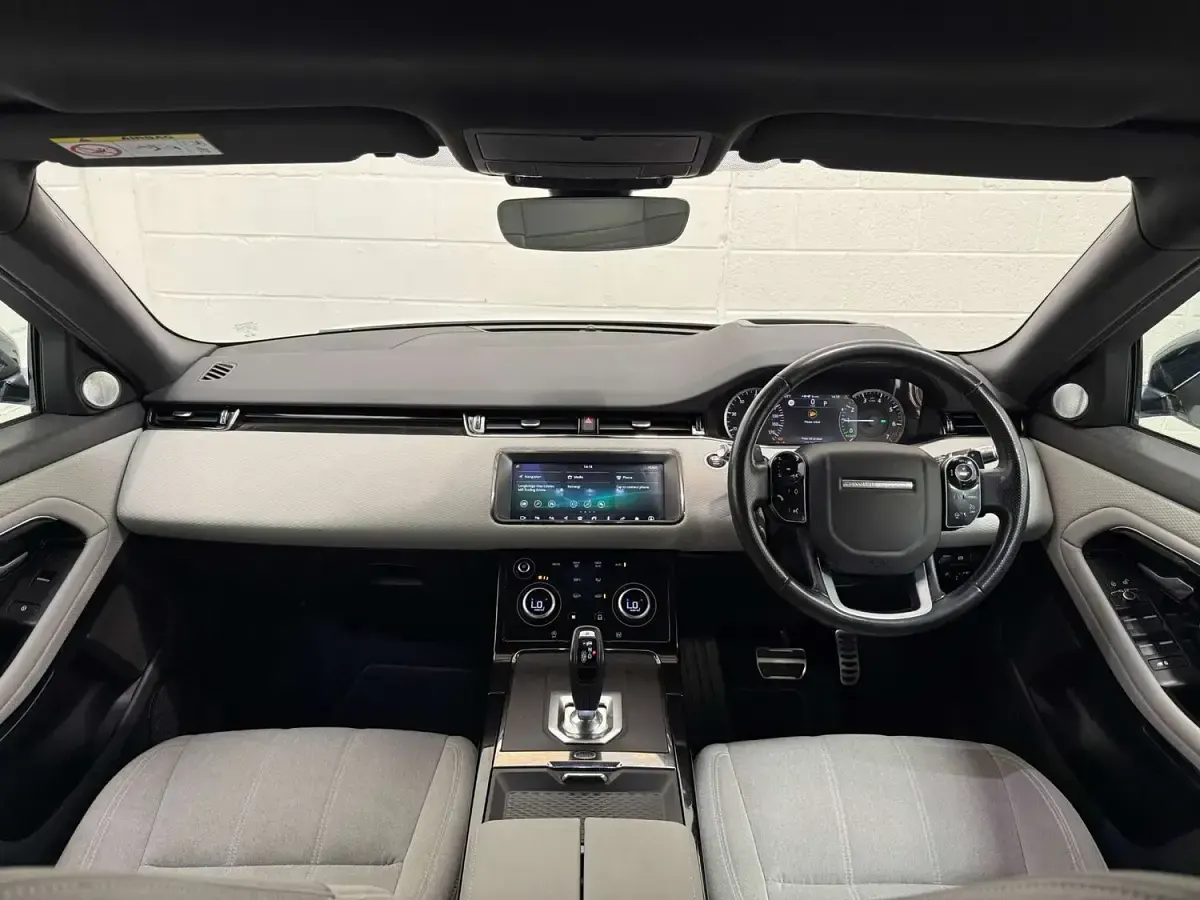 Used Land Rover Range Rover evoque R-Dynamic 309 HP (227 kW) 2020 White SUV