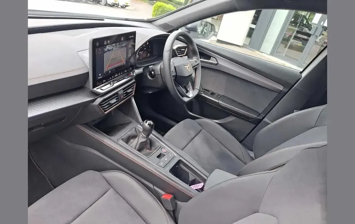 New Cupra Formentor 150 HP (110 kW) 2025 White SUV