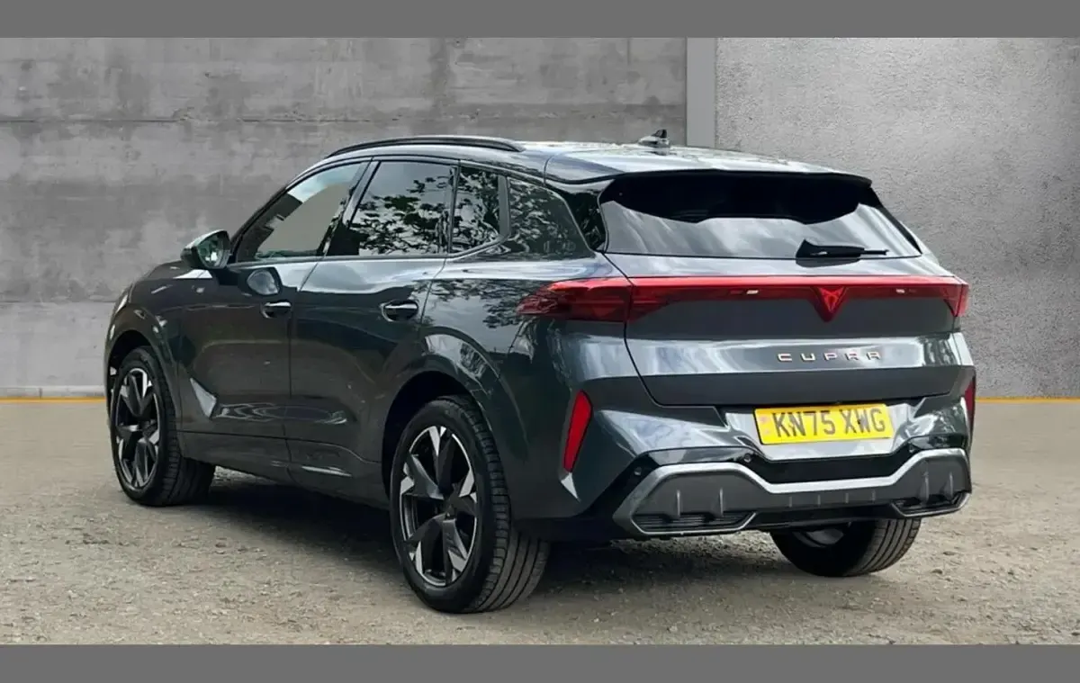 Begagnad Cupra Terramar 147 HK (108 kW) 2025 Grå SUV