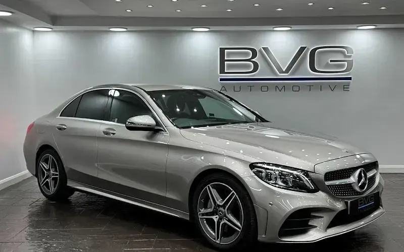 Used Mercedes C300 AMG Line Premium 245 HP (180 kW) 2019 Sedan