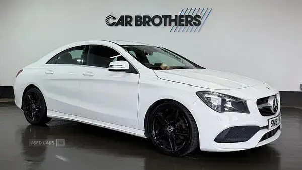 Used Mercedes CLA180 AMG line 122 HP (89 kW) 2019 White Coupe