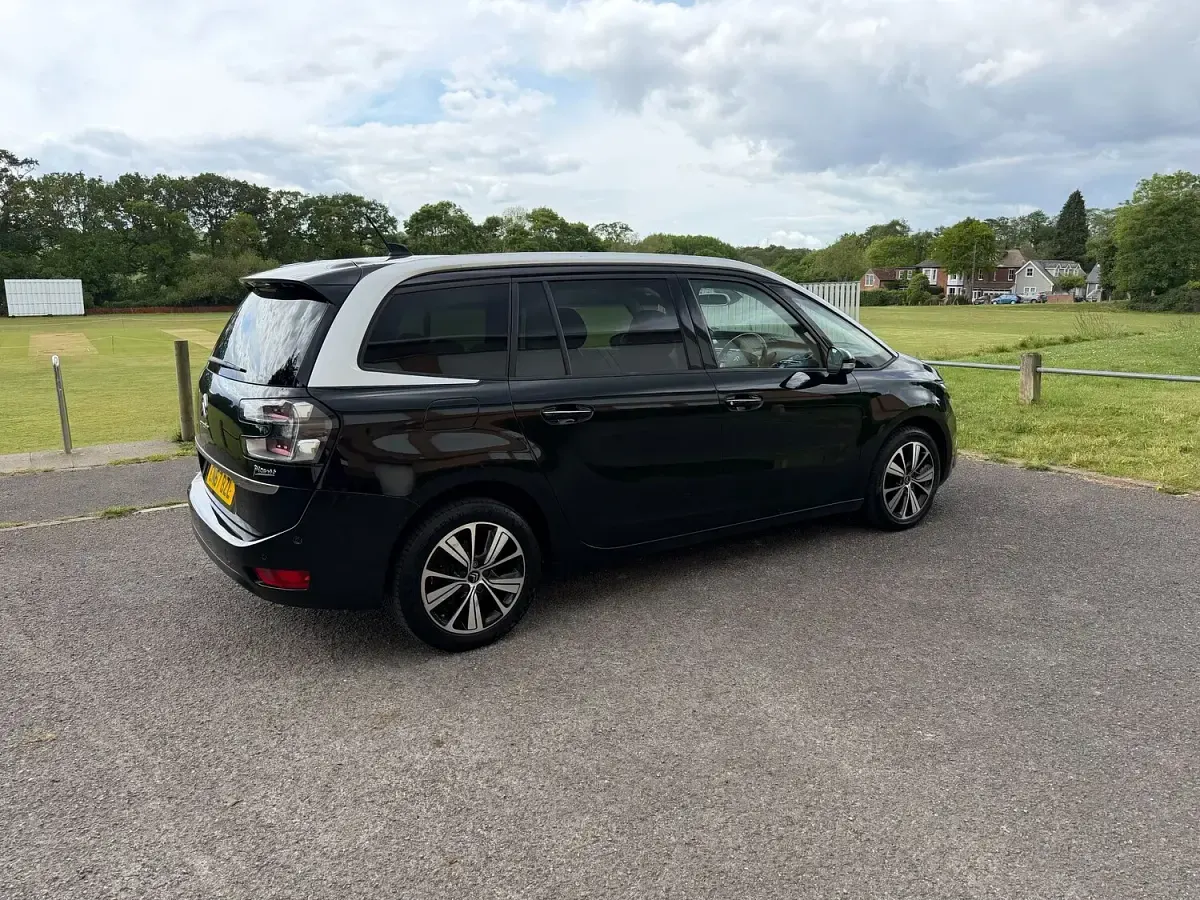 Used Citroën Grand C4 Picasso Flair 120 HP (88 kW) 2017 Black MPV