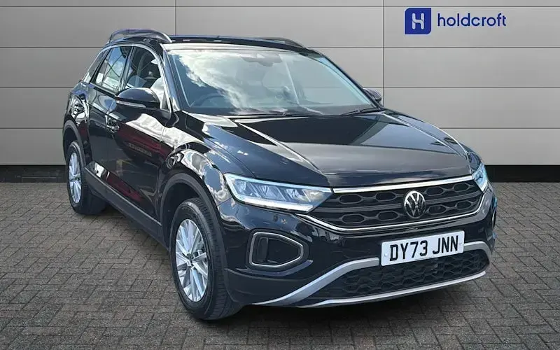Used VW T-Roc Life 110 HP (80 kW) 2023 SUV