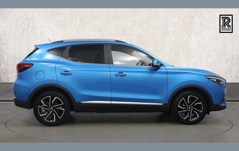Used MG ZS Exclusive 111 HP (81 kW) 2023 Blue SUV