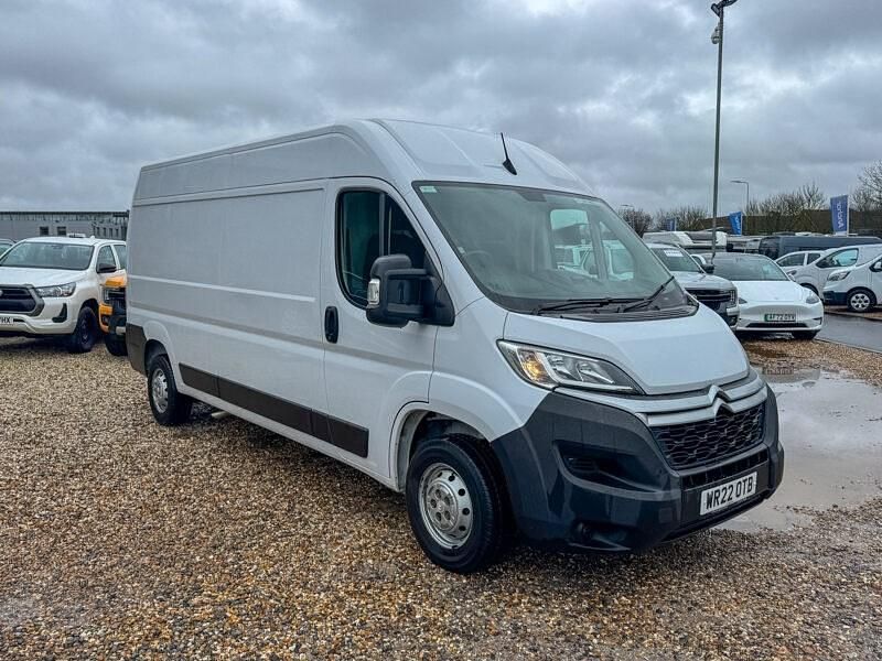 Used Citroën Relay 140 HP (102 kW) 2022 White Van