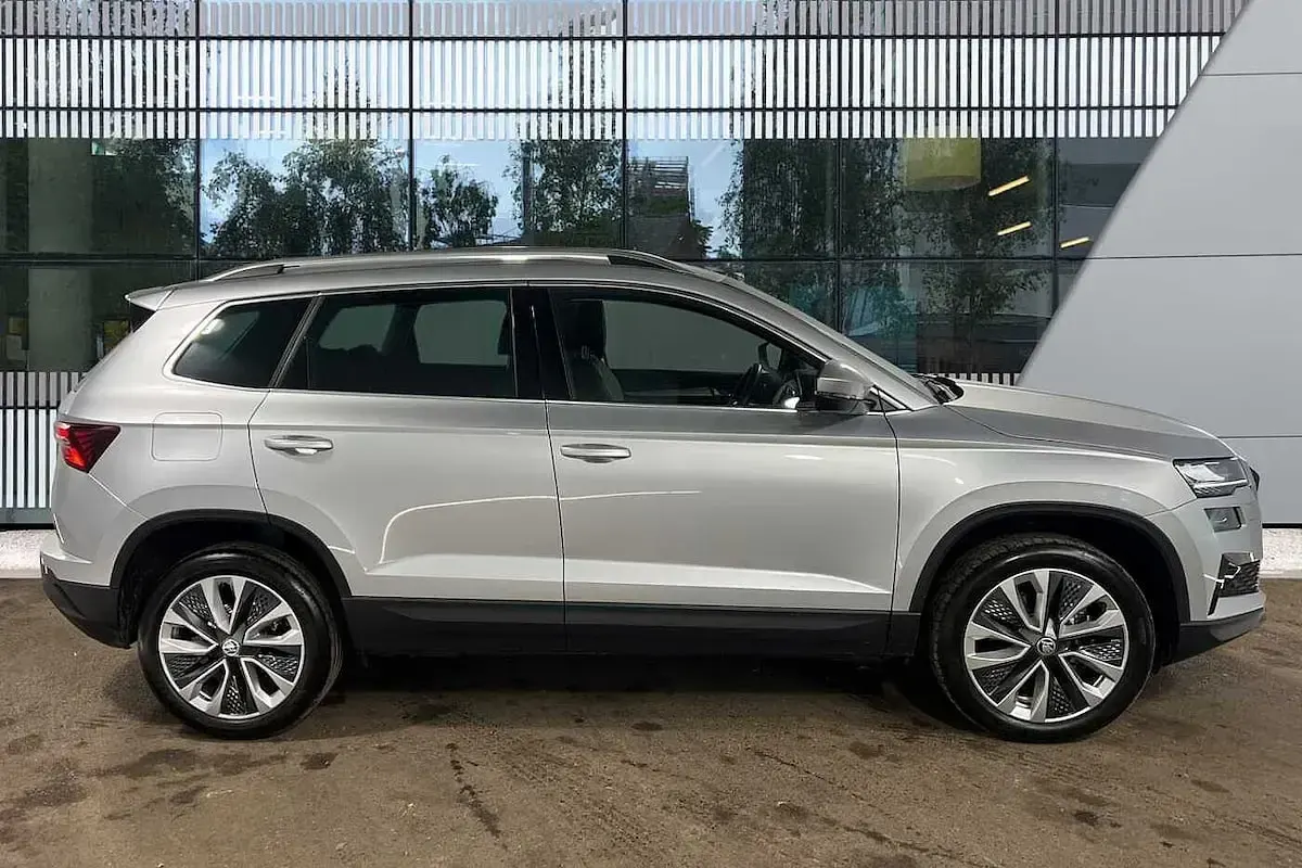 Used Skoda Karoq SE L 110 HP (80 kW) 2025 Brilliant silver metallic SUV