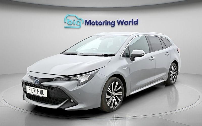 Used Toyota Corolla Design 184 HP (135 kW) 2021 Estate