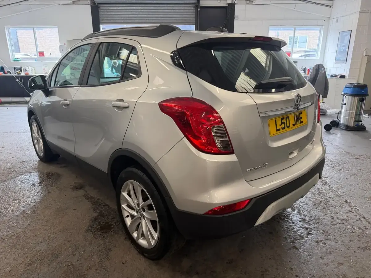 Used Vauxhall Mokka X Design Edition 140 HP (102 kW) 2017 Silver SUV