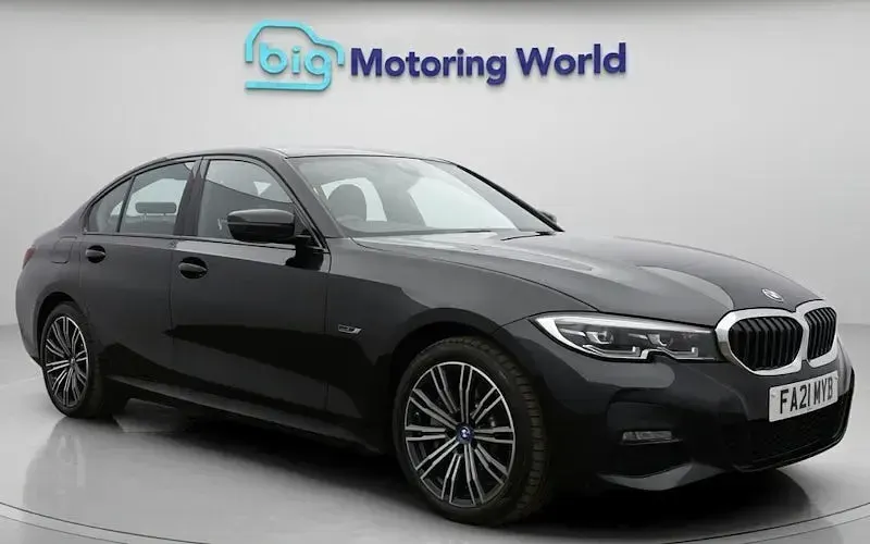 Used BMW 330e M Sport 292 HP (214 kW) 2021 Sedan