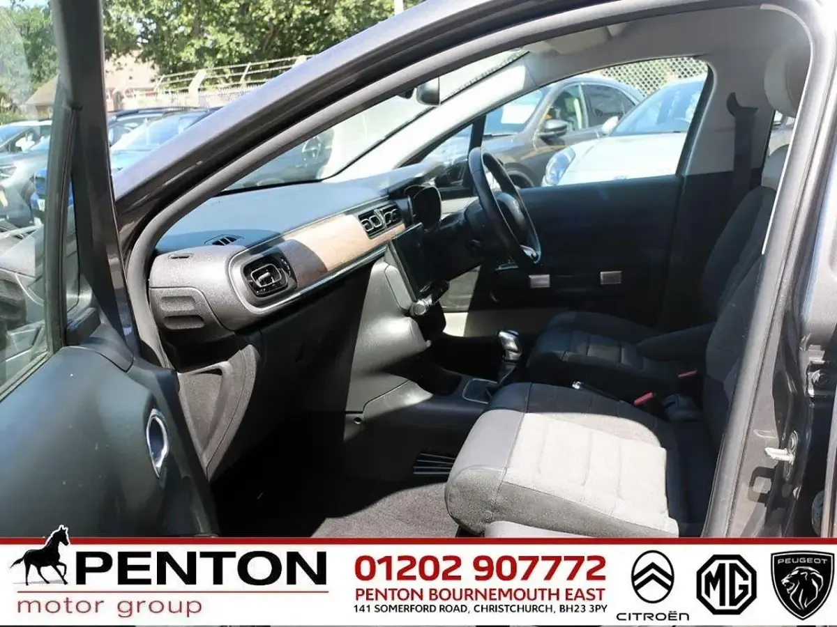 Used Citroën C3 PureTech 82 HP (60 kW) 2023 Grey Hatchback