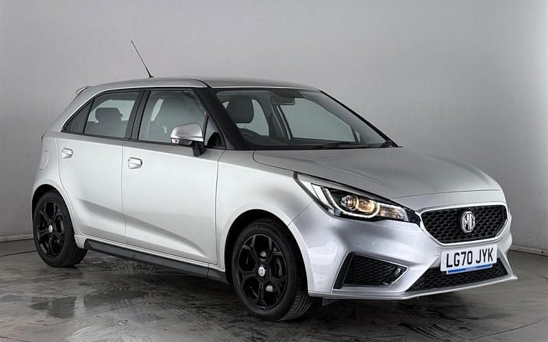 Used MG MG3 Exclusive 106 HP (77 kW) 2020 Silver Hatchback