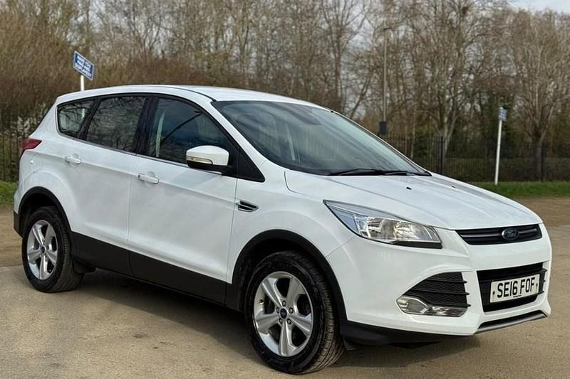 Used Ford Kuga Zetec 2016 White SUV