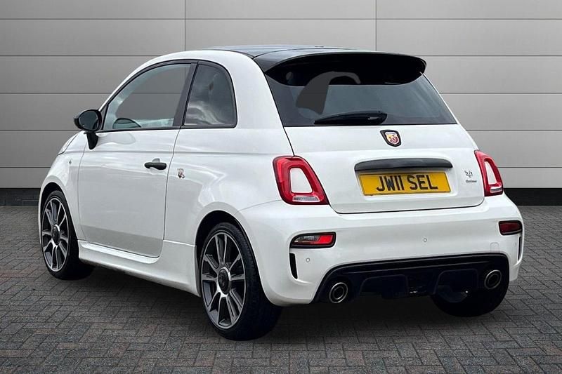 Used Abarth 595 Turismo 165 HP (121 kW) 2023 White Hatchback