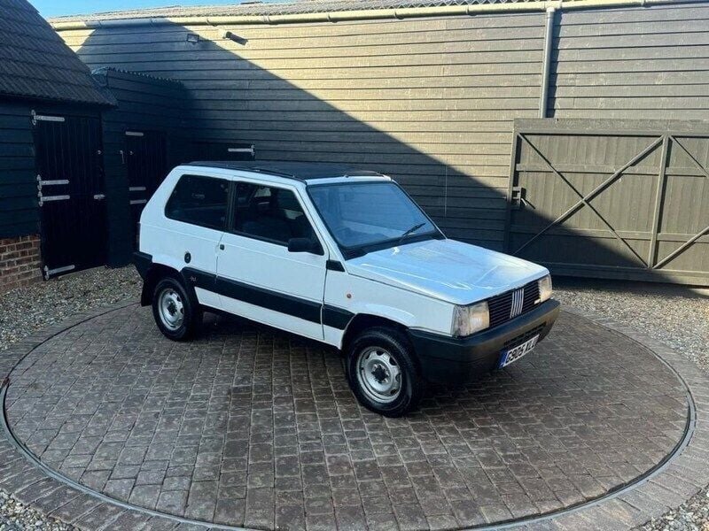 White Used 1989 Fiat Panda Hatchback | £8,000 - Image 1/2