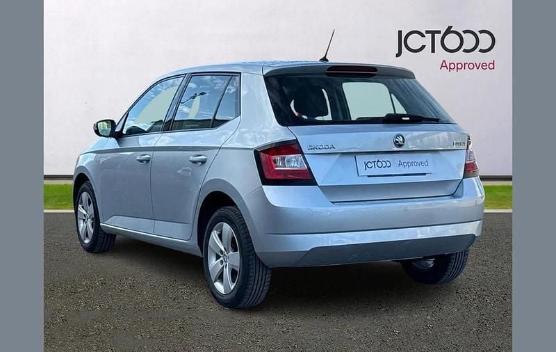 Used Skoda Fabia SE 108 HP (79 kW) 2018 Silver Hatchback