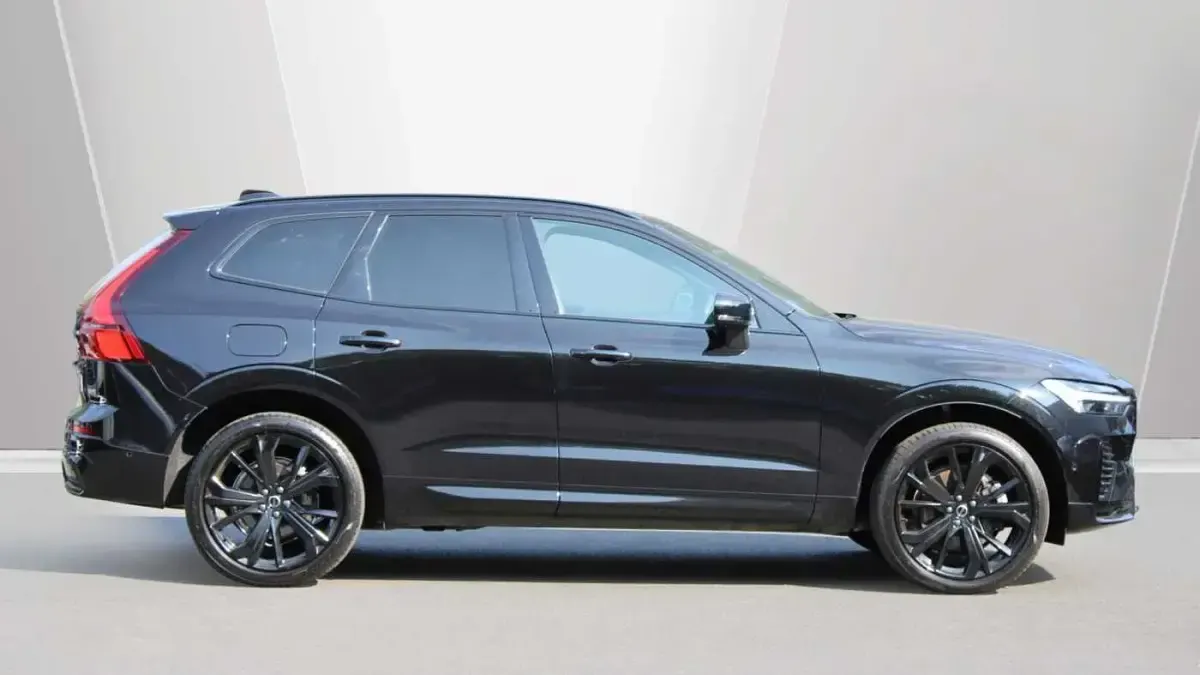 Used Volvo XC60 Plus 250 HP (183 kW) 2026 SUV