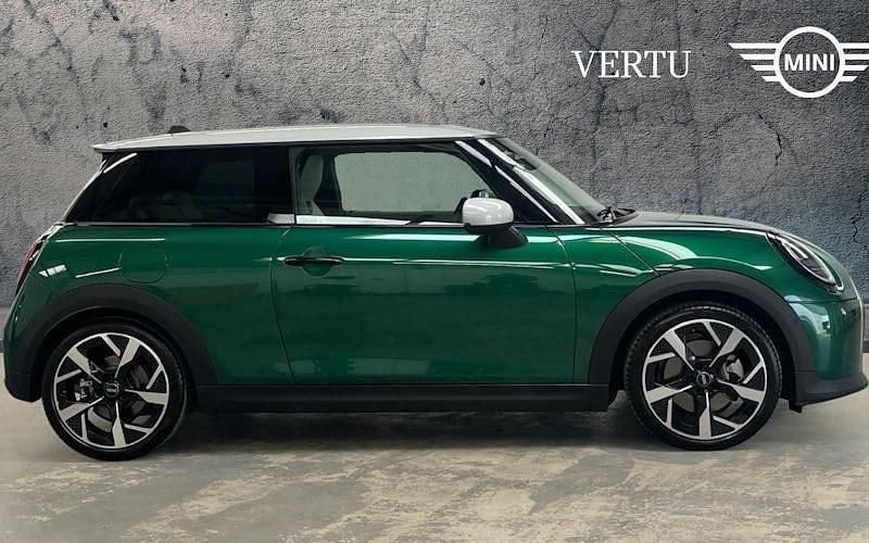 Used Mini Cooper Exclusive 150 kW (204 HP) 2026 Hatchback