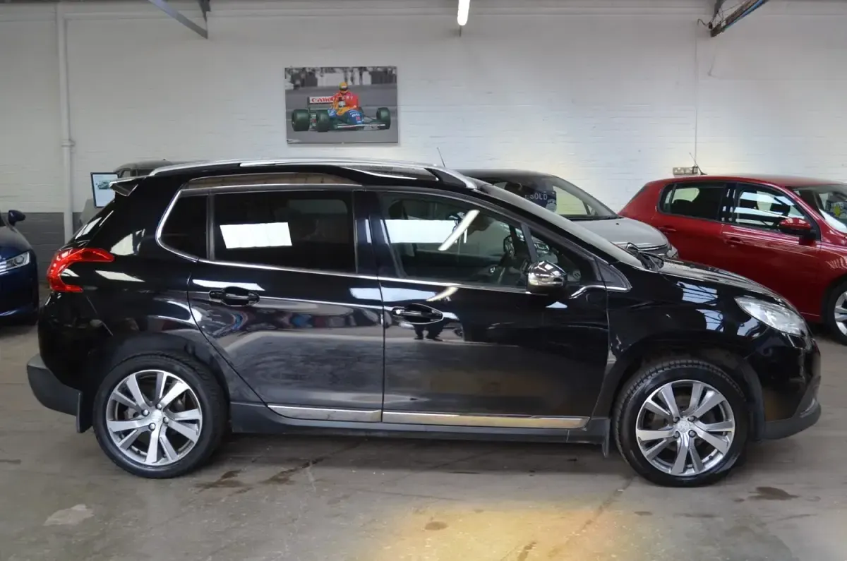 Gebraucht Peugeot 2008 2015 Schwarz SUV