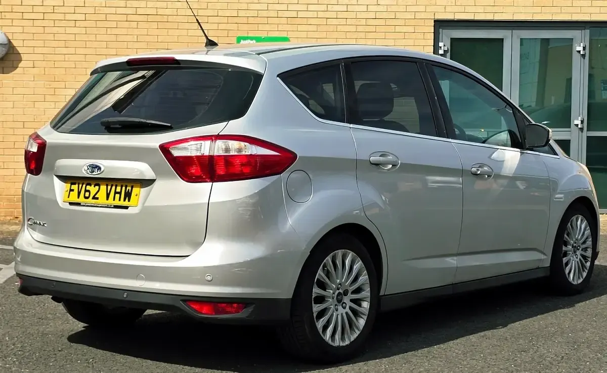 Used Ford C-MAX Titanium 113 HP (83 kW) 2012 Silver MPV