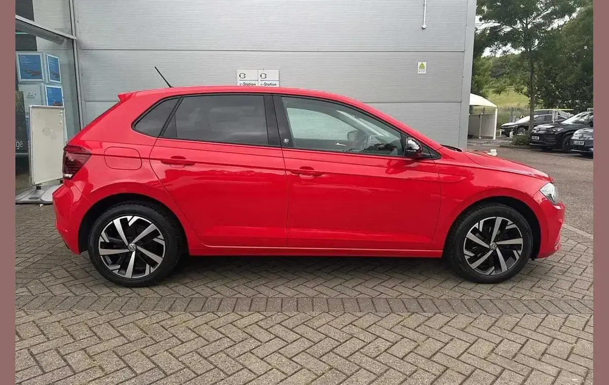 Used VW Polo Beats 95 HP (69 kW) 2018 Red Hatchback
