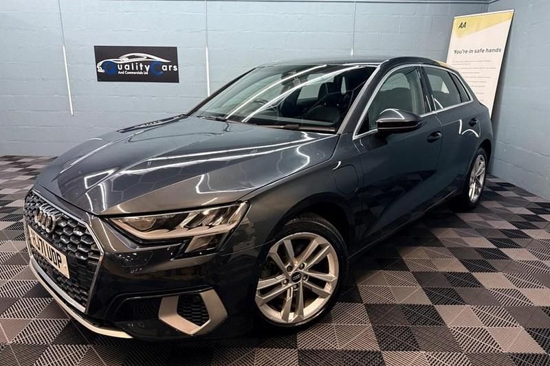 Used Audi A3 Sportback e-tron Sport 204 HP (150 kW) 2021 Hatchback