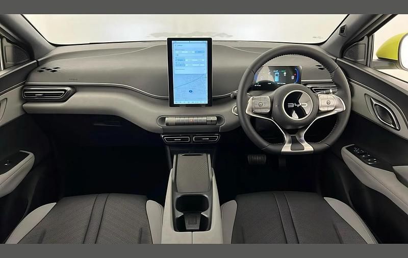 New BYD Dolphin Surf Boost 64 kW (88 HP) 2025 Lime green Hatchback