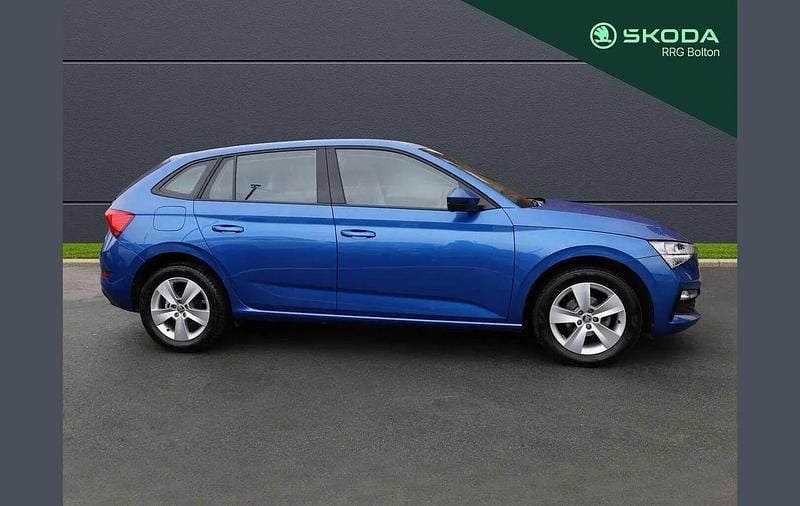 Used Skoda Scala SE 94 HP (69 kW) 2024 Race blue metallic Hatchback