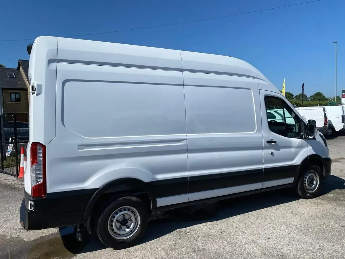 Used Ford Transit 130 HP (95 kW) 2019 White Van