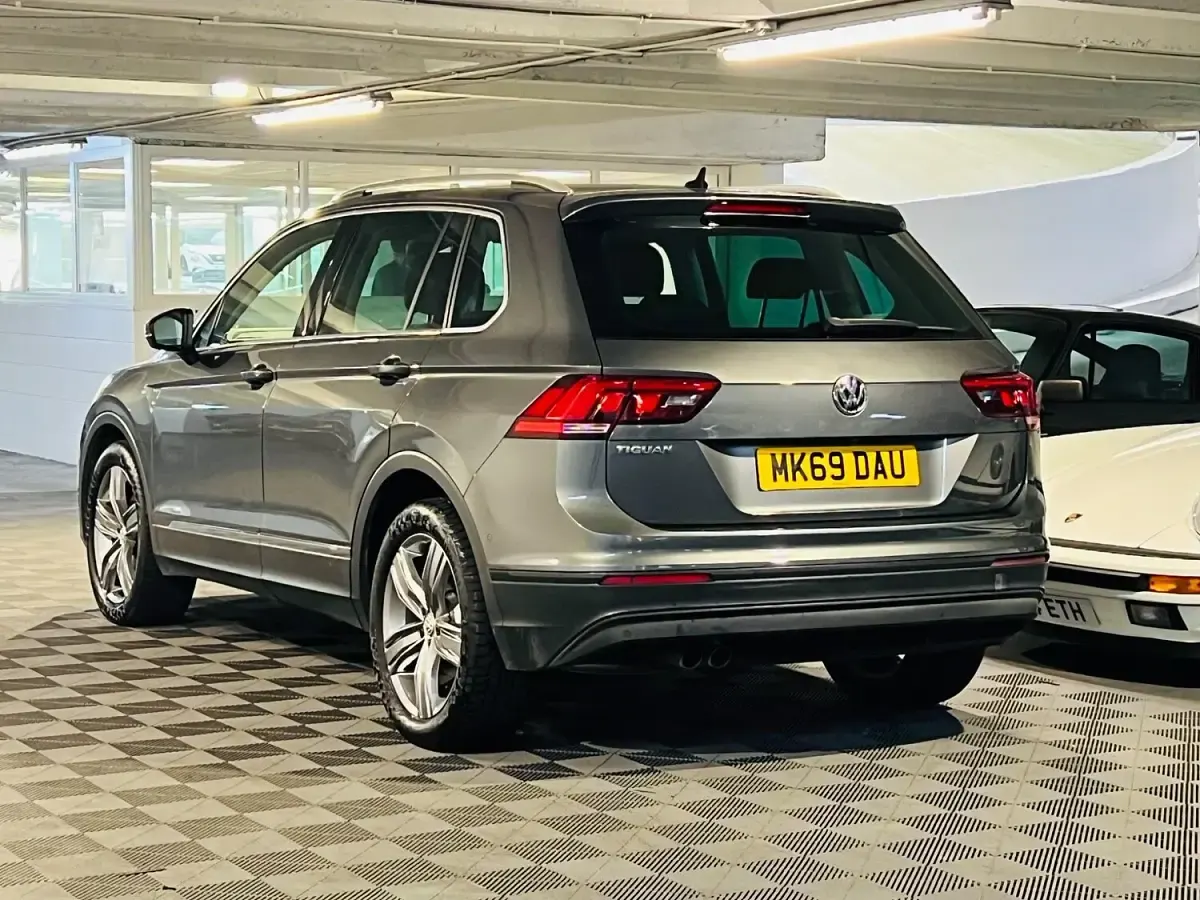 Second-hand VW Tiguan Match 150 CP (110 kW) 2019 Gri SUV