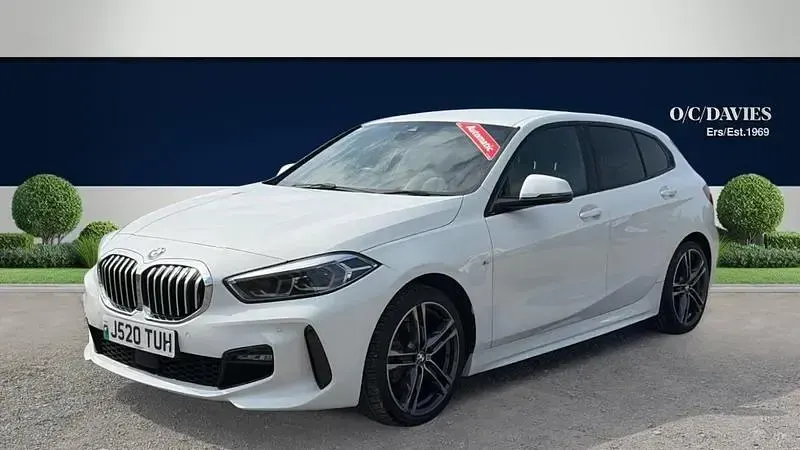 Used BMW 118 M Sport 140 HP (102 kW) 2020 White Hatchback