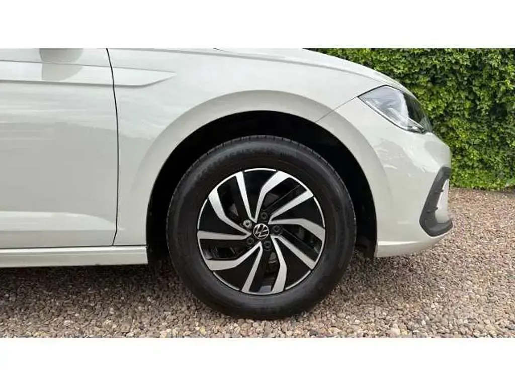 Used VW Polo Life 80 HP (58 kW) 2023 Other Hatchback