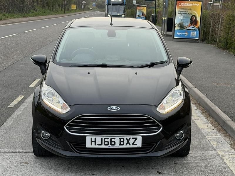 Used Ford Fiesta Titanium 2016 Black Hatchback