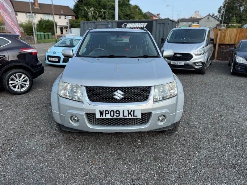 Image 2/4