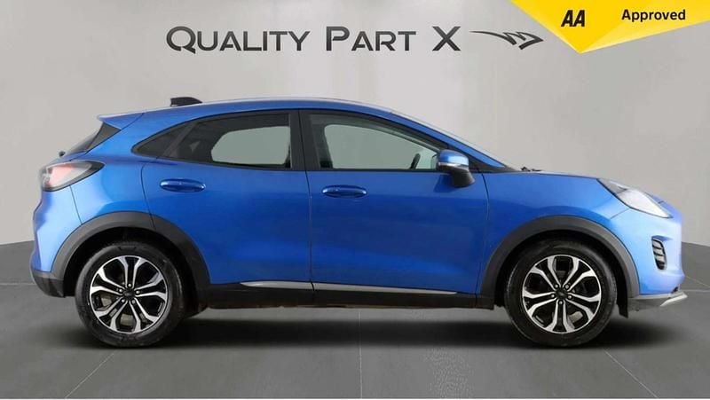 Begagnad Ford Puma Titanium 125 HK (91 kW) 2024 Blå SUV