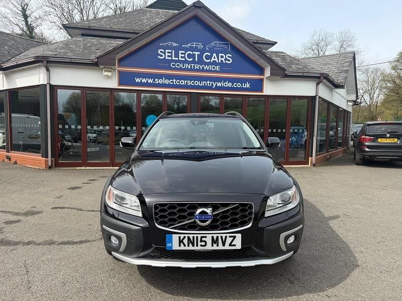 Used Volvo XC70 SE Lux 215 HP (158 kW) 2015 Black Estate