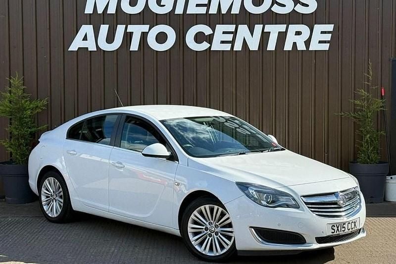 Used 2015 Vauxhall Insignia Hatchback | £3,995 (Fair price) - Image 1/1