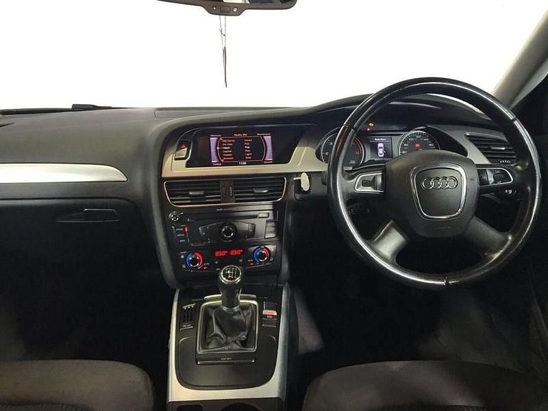 Used Audi A4 Design 143 HP (105 kW) 2009 Blue Sedan