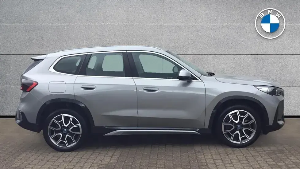 Used BMW X1 xLine 242 HP (177 kW) 2023 Silver SUV
