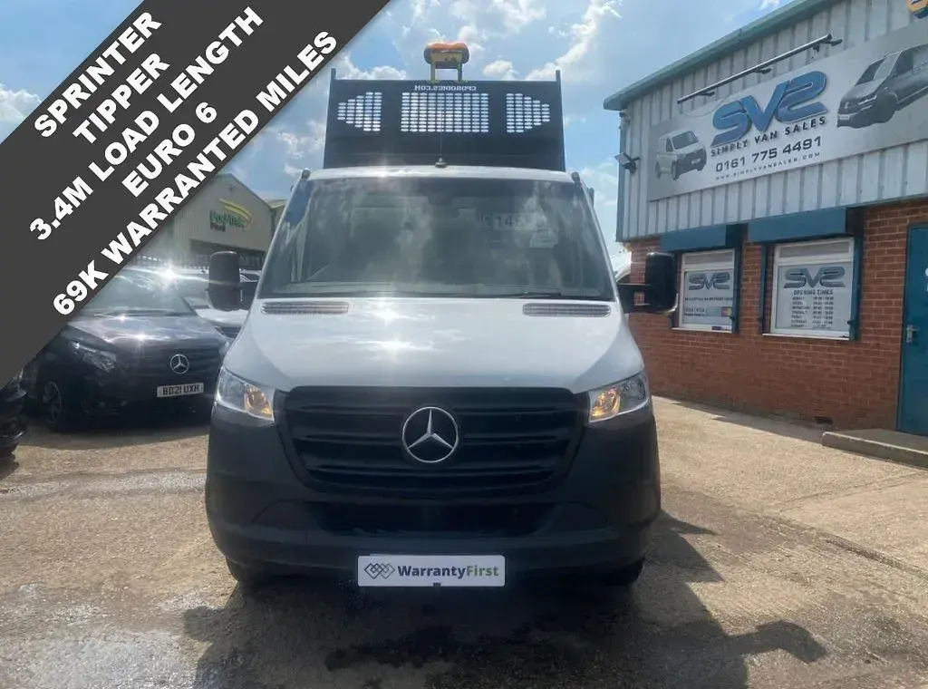 Used Mercedes Sprinter Progressive 140 HP (102 kW) 2021 White Van