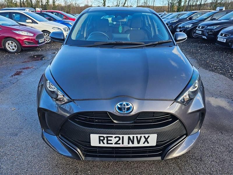 Grey Used 2021 Toyota Yaris Hybrid Hatchback | £14,000 (Good price) - Image 1/4